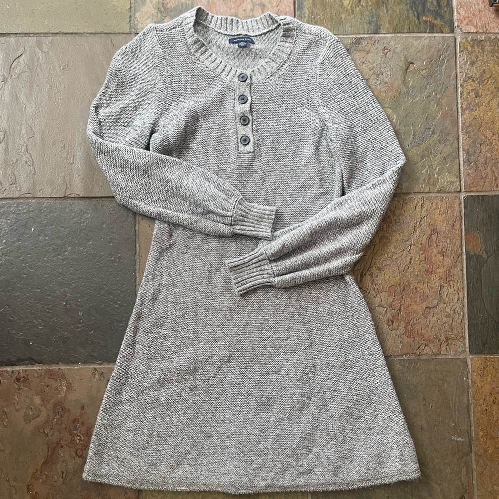 American Eagle Grey Peplum Sleeve Dress Small